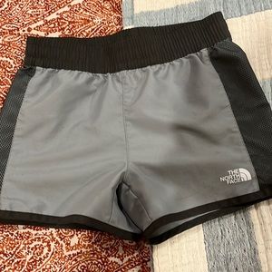 Girls brand new without tags north face shorts
